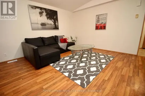 6 Olympia Avenue Puslinch ON N0B 2C0