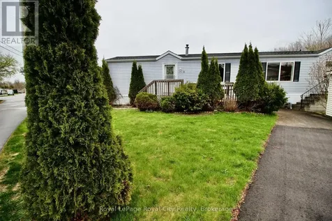 6 Olympia Avenue Puslinch ON N0B 2C0