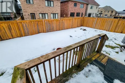 80 Larry Crescent Haldimand ON N3W 0B2