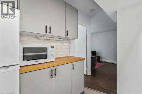 87 Duke Street Hamilton ON L8P 1X4