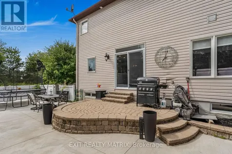 116 Lamadeleine Boulevard Russell ON K0A 1W1