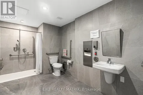 340 Queen Street Ottawa ON K1R 0G1