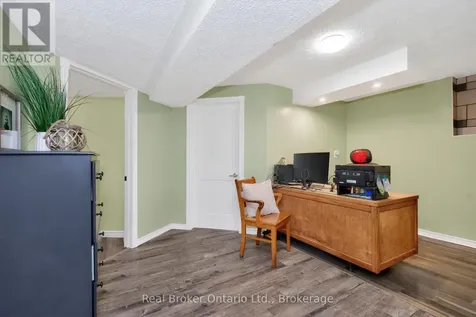 44 Byrnes Crescent Penetanguishene ON L9M 1V9