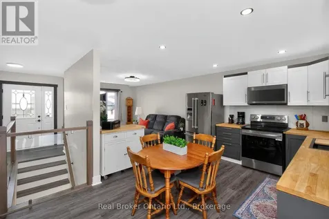 44 Byrnes Crescent Penetanguishene ON L9M 1V9