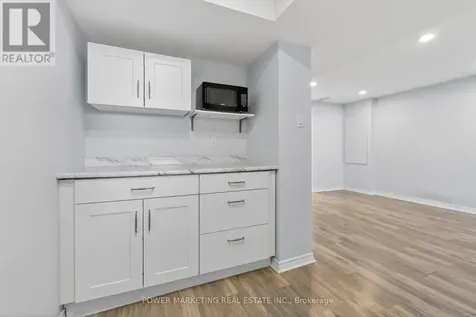 119 Finn Court Ottawa ON K1V 2C6