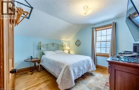 1568 Highway 59 Port Rowan ON N0E 1M0