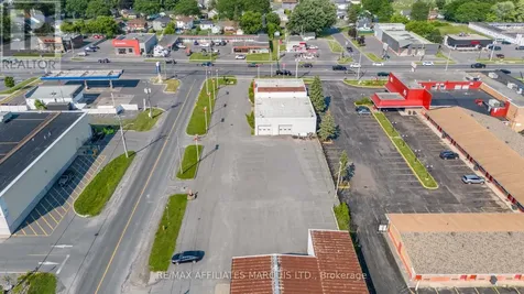 1200 Brookdale Avenue North Cornwall ON K6J 4P4