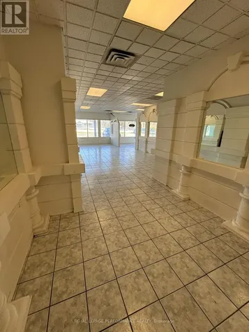 1752 Montreal Road Ottawa ON K1J 6N3