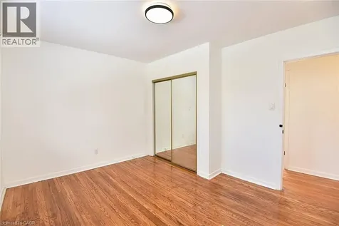 409 Tennyson Drive Oakville ON L6L 3Z2