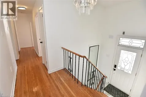 409 Tennyson Drive Oakville ON L6L 3Z2