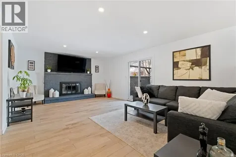 24 Keefer Road Thorold ON L2V 4Y4