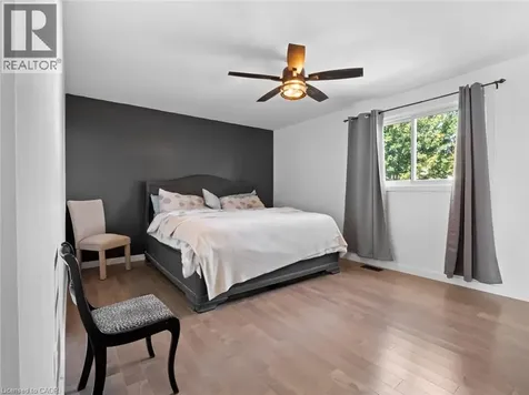 24 Keefer Road Thorold ON L2V 4Y4