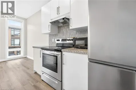 270 Melvin Avenue Hamilton ON L8H 0B4