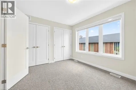 270 Melvin Avenue Hamilton ON L8H 0B4