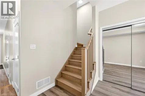 270 Melvin Avenue Hamilton ON L8H 0B4