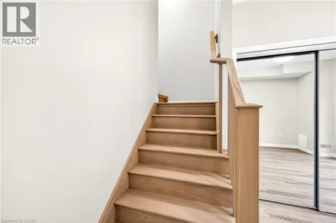 270 Melvin Avenue Hamilton ON L8H 0B4