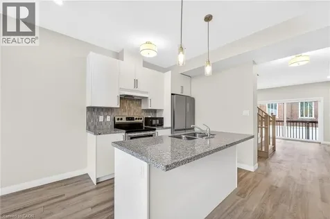 270 Melvin Avenue Hamilton ON L8H 0B4