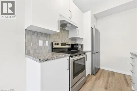 270 Melvin Avenue Hamilton ON L8H 0B4