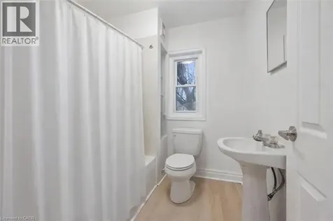 136 Paisley Street Guelph ON N1H 2P1