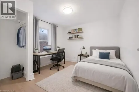 136 Paisley Street Guelph ON N1H 2P1