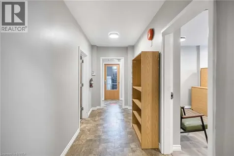 70 Chatham Street Brantford ON N3T 2P1