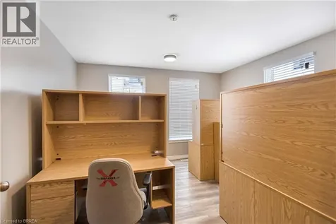 70 Chatham Street Brantford ON N3T 2P1