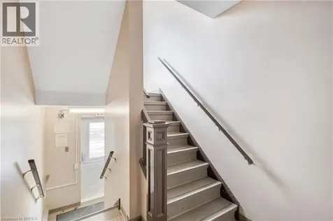 70 Chatham Street Brantford ON N3T 2P1