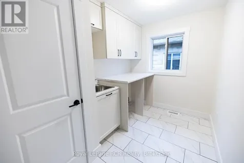 222 16th Avenue Crescent Hanover ON N4N 3V3
