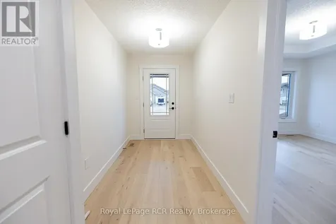 222 16th Avenue Crescent Hanover ON N4N 3V3