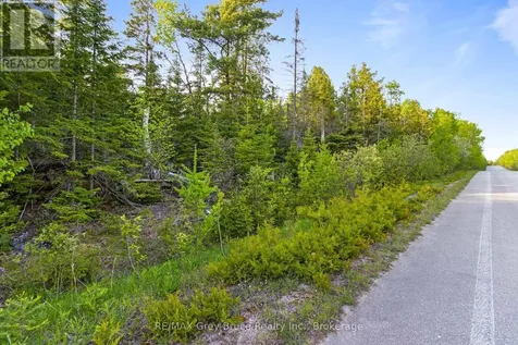 Chi Sin Tib Dek Road Northern Bruce Peninsula ON N0H 2R0