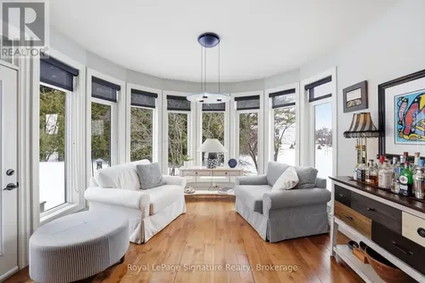 176 High Bluff Lane Blue Mountains ON N0H 2P0