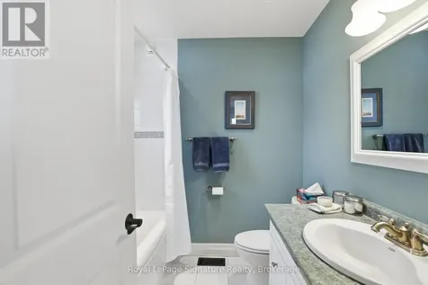 176 High Bluff Lane Blue Mountains ON N0H 2P0