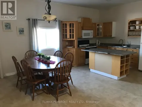 2551 Petawawa Boulevard Petawawa ON K8H 1Y6