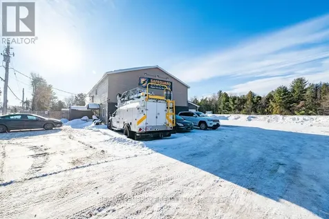 2551 Petawawa Boulevard Petawawa ON K8H 1Y6