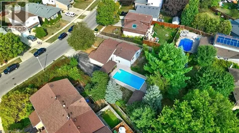 23 Bismark Drive Cambridge ON N1S 4E6