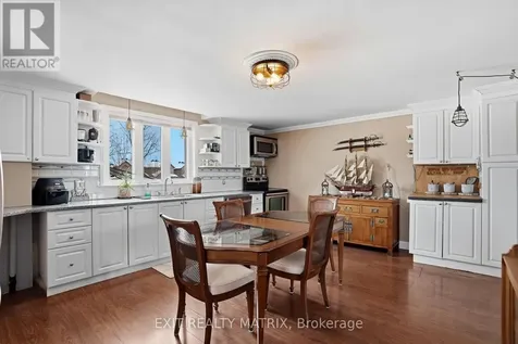 1691-1695 Saint-laurent Street Clarence-rockland ON K4K 1C2