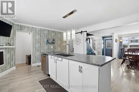 1691-1695 Saint-laurent Street Clarence-rockland ON K4K 1C2