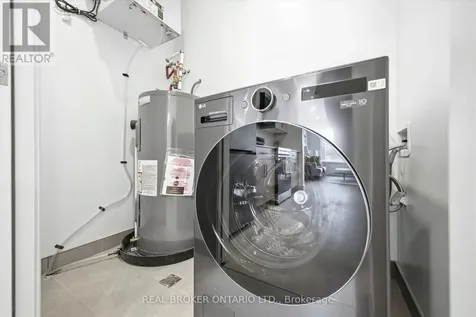 184 Woodroffe Avenue Ottawa ON K2A 3T9