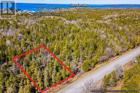 Pt Fm Lt 4 Chi Sin Tib Dek Road Northern Bruce Peninsula ON N0H 2R0
