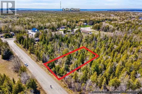 Chi Sin Tib Dek Road Northern Bruce Peninsula ON N0H 2R0