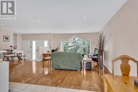 75 Oxford Street Selwyn ON K0L 2H0