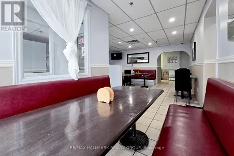 2019 Bank Street Ottawa ON K1V 0N1