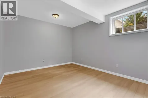 28 Maplewood Court Dunnville ON N1A 3G8