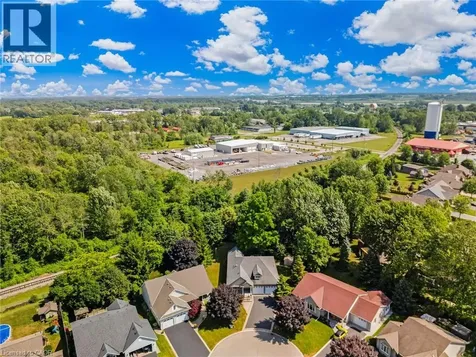 28 Maplewood Court Dunnville ON N1A 3G8