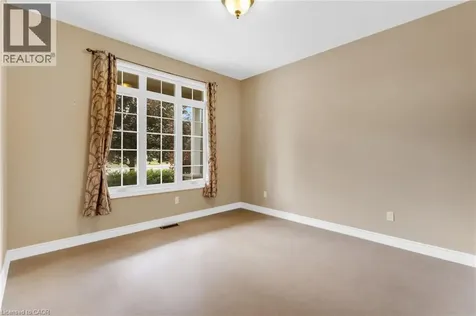 28 Maplewood Court Dunnville ON N1A 3G8