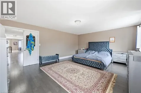 456 Valridge Drive Ancaster ON L9G 0B2