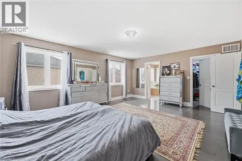 456 Valridge Drive Ancaster ON L9G 0B2