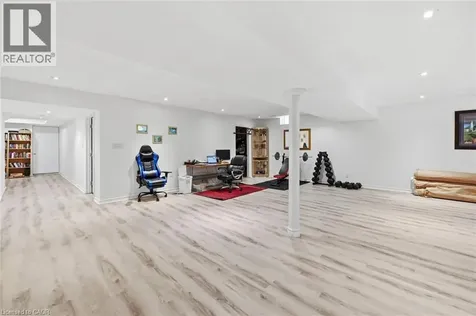 456 Valridge Drive Ancaster ON L9G 0B2