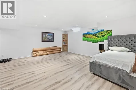 456 Valridge Drive Ancaster ON L9G 0B2
