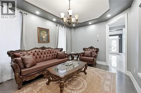 456 Valridge Drive Ancaster ON L9G 0B2